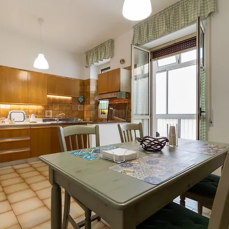 Chicca Appartement Bari